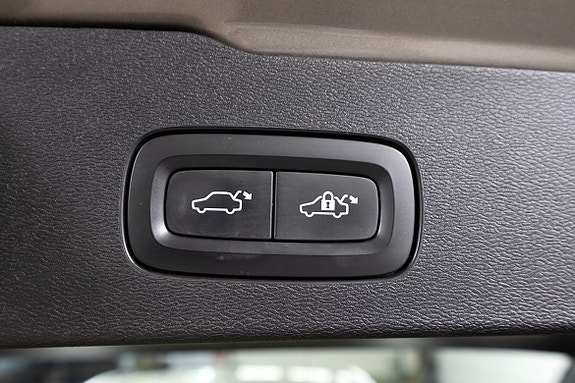 Volvo V60 23 of 23