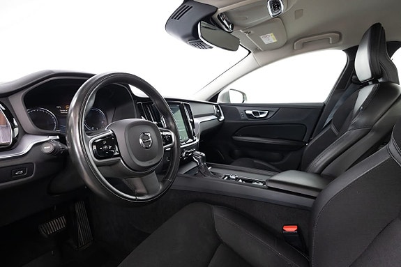 Volvo V60 16 of 23