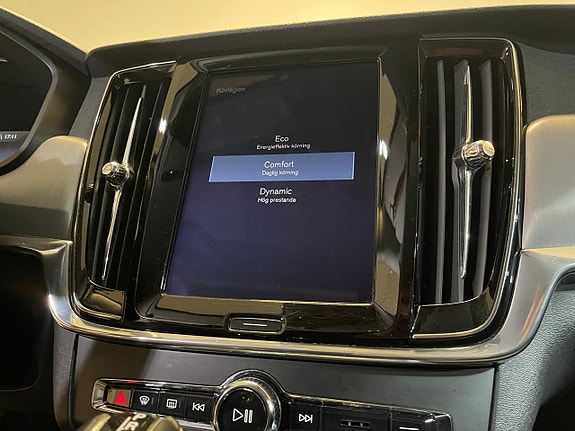 Volvo V90 13 of 21
