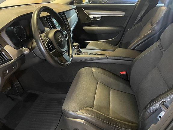 Volvo V90 5 of 21