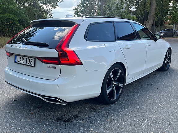Volvo V90 6 of 6