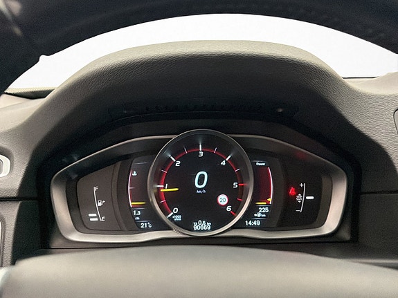 Volvo V70 16 of 29
