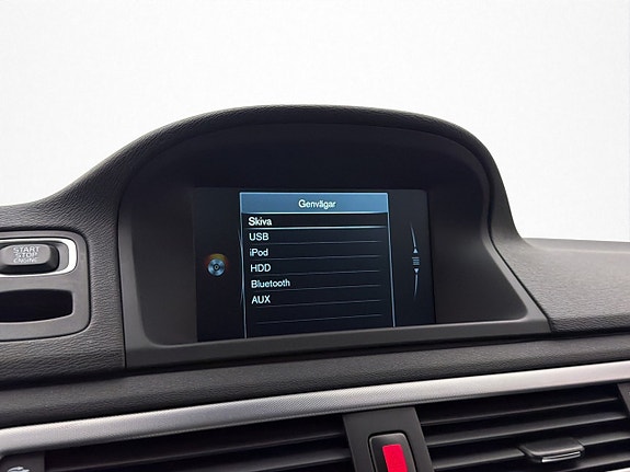 Volvo V70 19 of 29