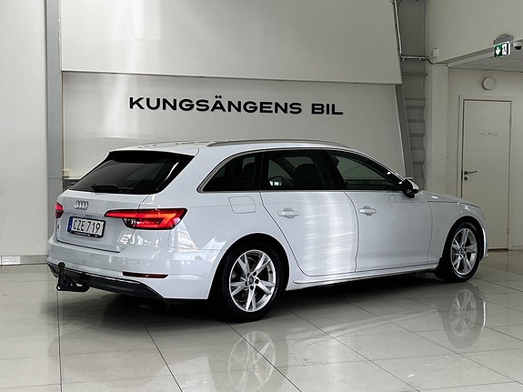 Audi A4 9 of 24