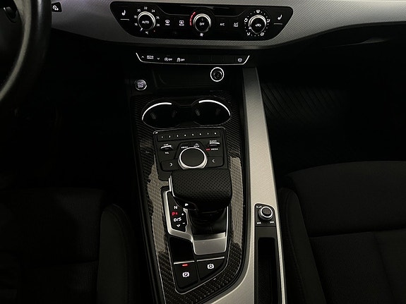 Audi A4 21 of 24
