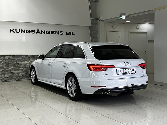Audi A4 8 of 24