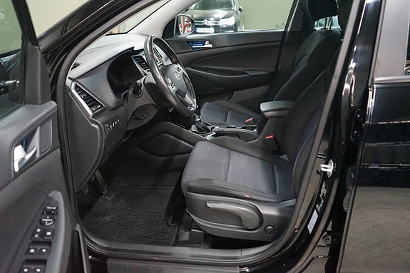 Hyundai Tucson 8 of 12