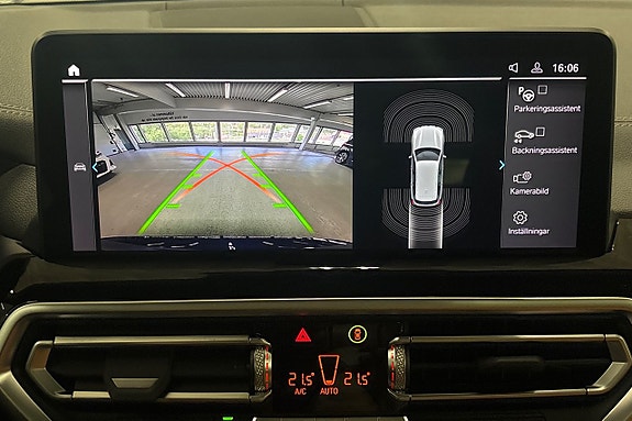 BMW iX3 14 of 19
