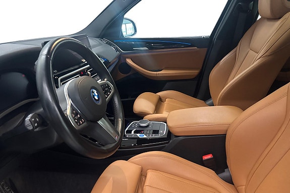 BMW iX3 12 of 19