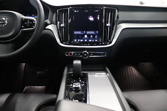 Volvo V60 Cross Country 16 of 30