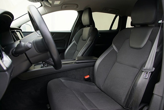 Volvo V60 16 of 30