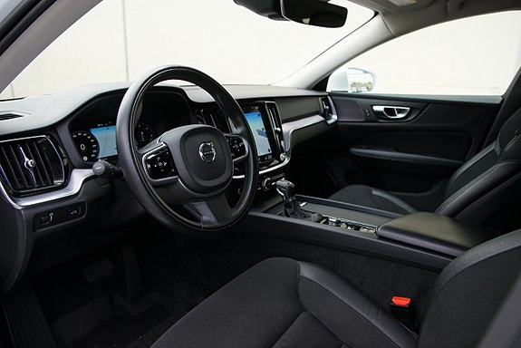 Volvo V60 18 of 30