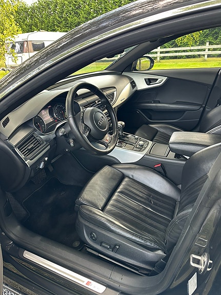 Audi A7 3 of 4