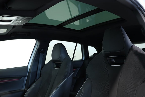 Skoda Enyaq 16 of 19