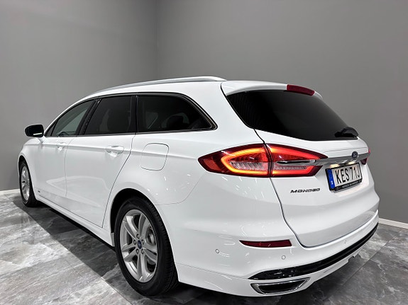 Ford Mondeo 6 of 30