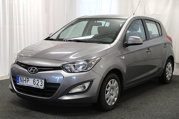 Hyundai i20 4 of 15