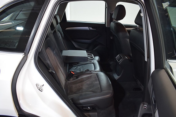 Audi Q5 13 of 24