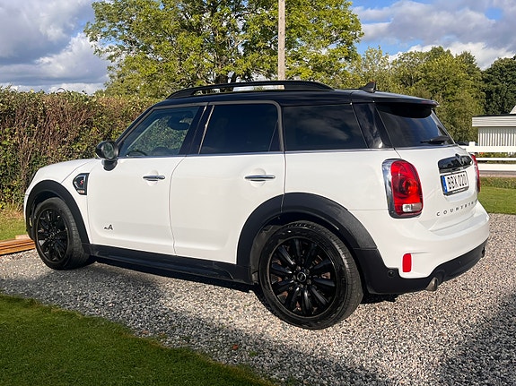MINI Countryman Cooper S 3 of 16