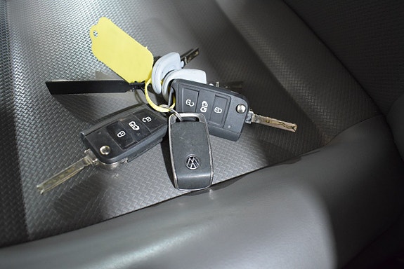 Volkswagen Transporter 16 of 16