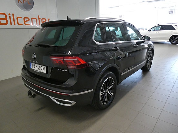 Volkswagen Tiguan 4 of 24
