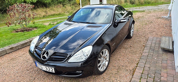 Mercedes-Benz SLK200 5 of 8