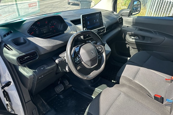 Peugeot Partner 20 of 26