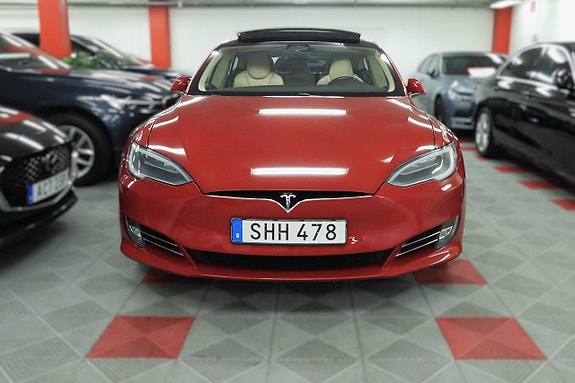 Tesla Model S 3 of 30