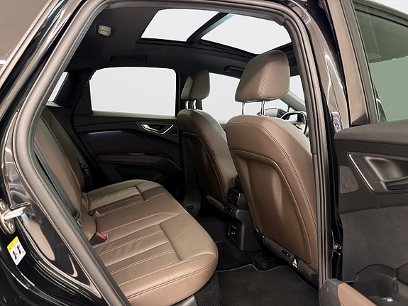 Audi Q4 e-tron 11 of 22