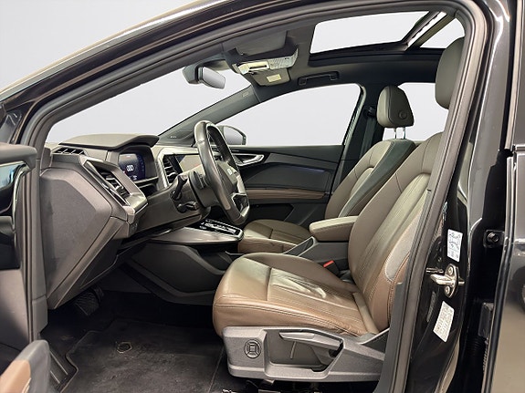 Audi Q4 e-tron 14 of 22