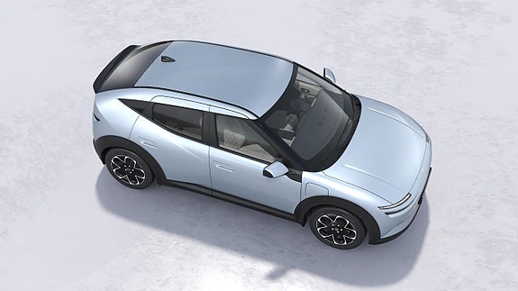 Hyundai IONIQ 4 of 4