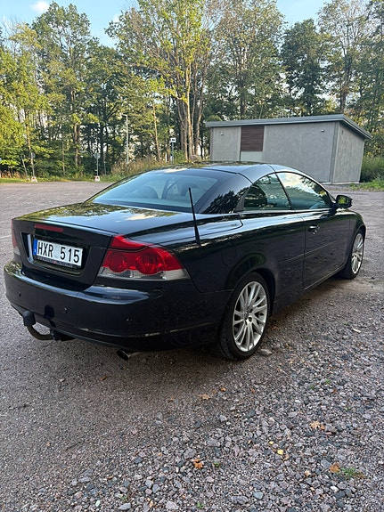 Volvo C70 3 of 9