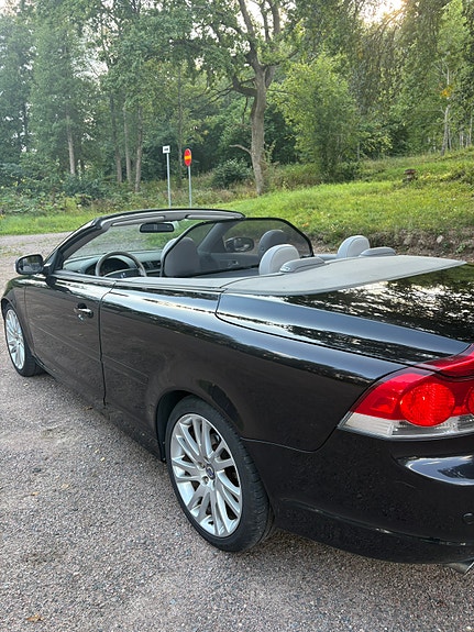 Volvo C70 8 of 9