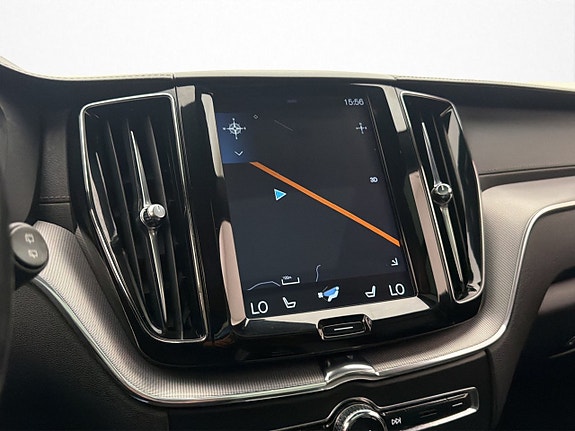 Volvo XC60 25 of 30