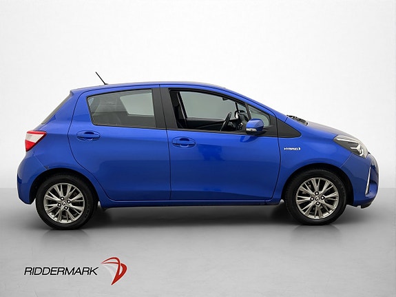 Toyota Yaris 4 of 29