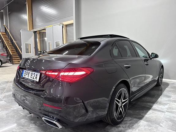 Mercedes-Benz C300 e 9 of 30