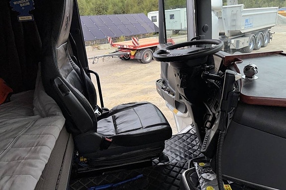 Scania R 560 6 of 24