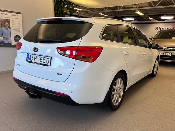 Kia Ceed 8 of 19