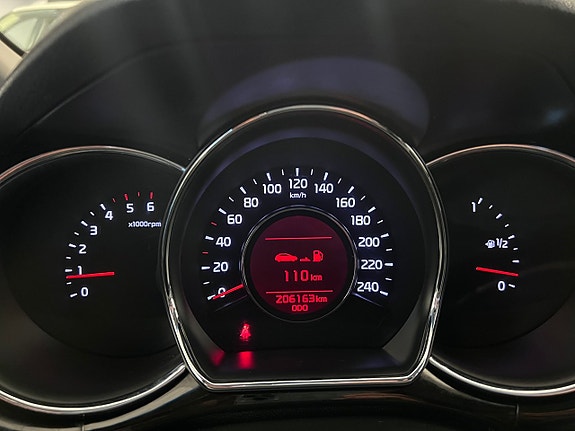 Kia Ceed 17 of 19