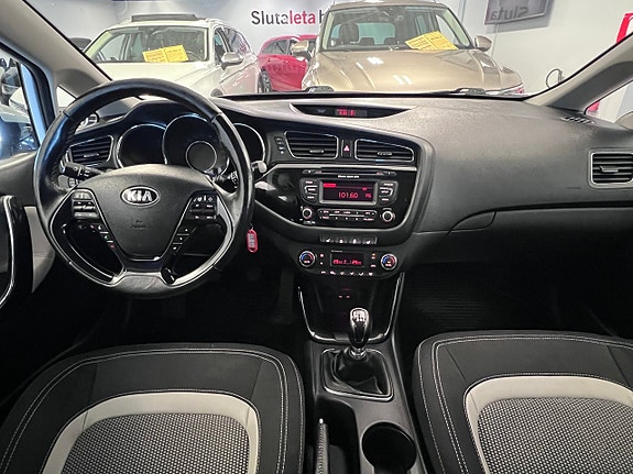 Kia Ceed 14 of 19