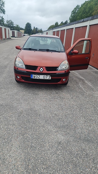 Renault Clio 13 of 20