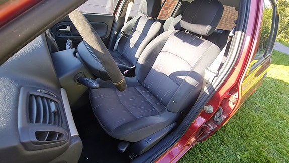 Renault Clio 6 of 20