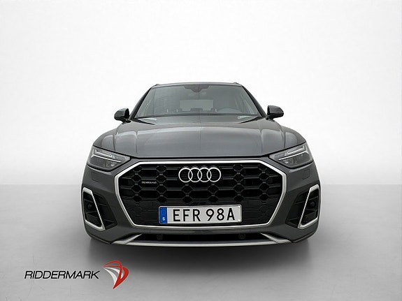 Audi Q5 2 of 30