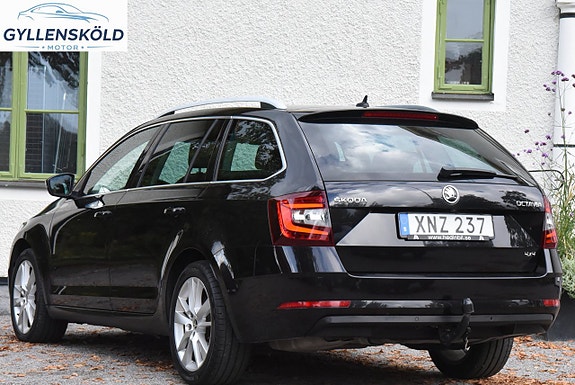 Skoda Octavia 2 of 15