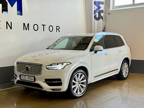 Volvo XC90 4 of 21