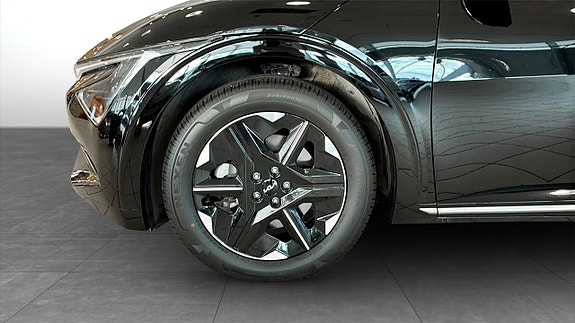 Kia EV6 9 of 12