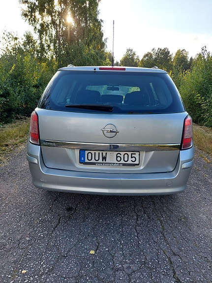 Opel Astra 6 of 21