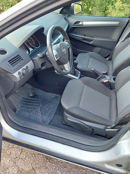 Opel Astra 7 of 21