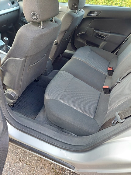 Opel Astra 11 of 21