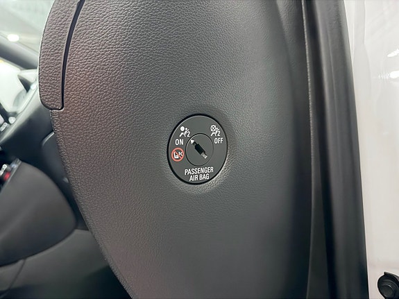 Opel Astra 25 of 27