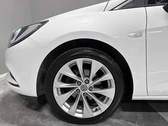 Opel Astra 11 of 27
